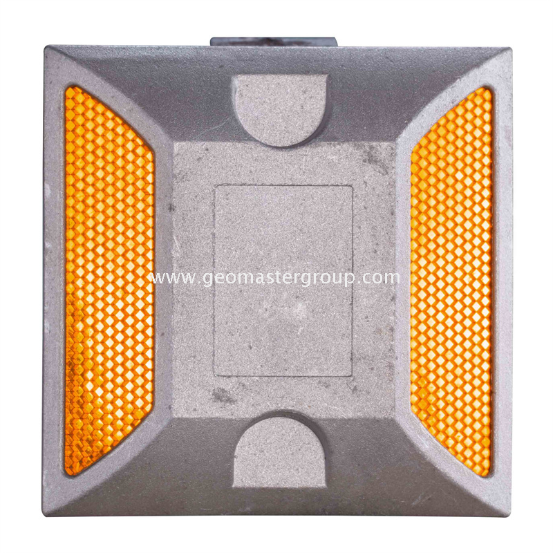 Retro Road Stud