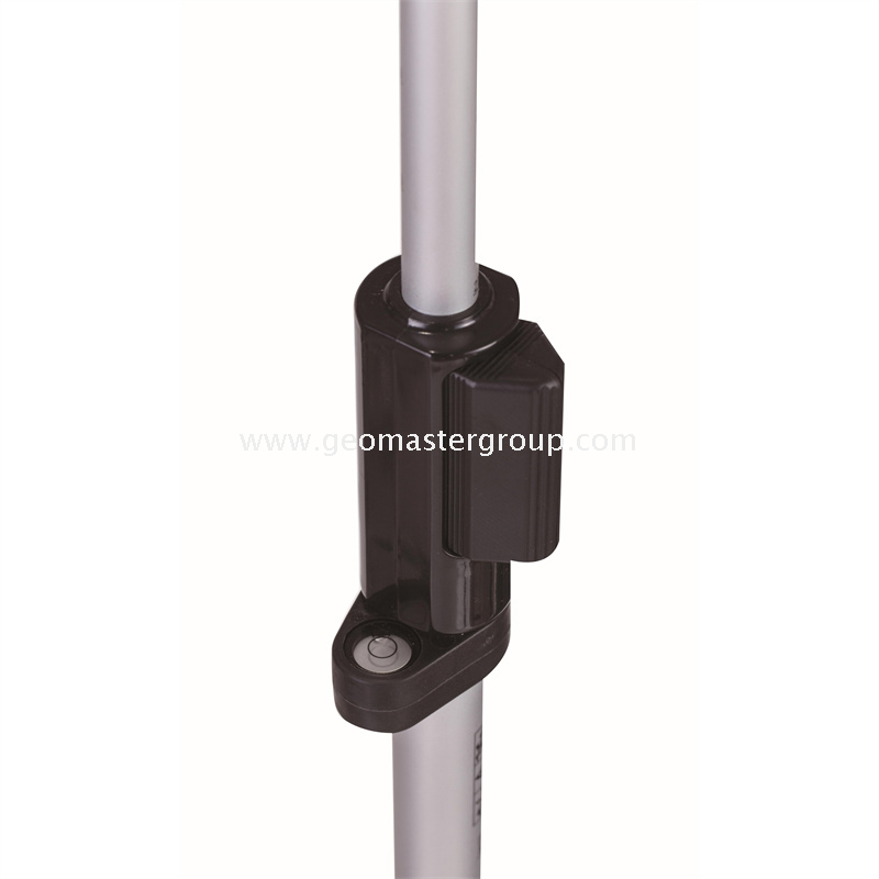 Telescopic Reflector Pole