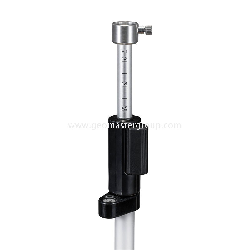Telescopic Reflector Pole