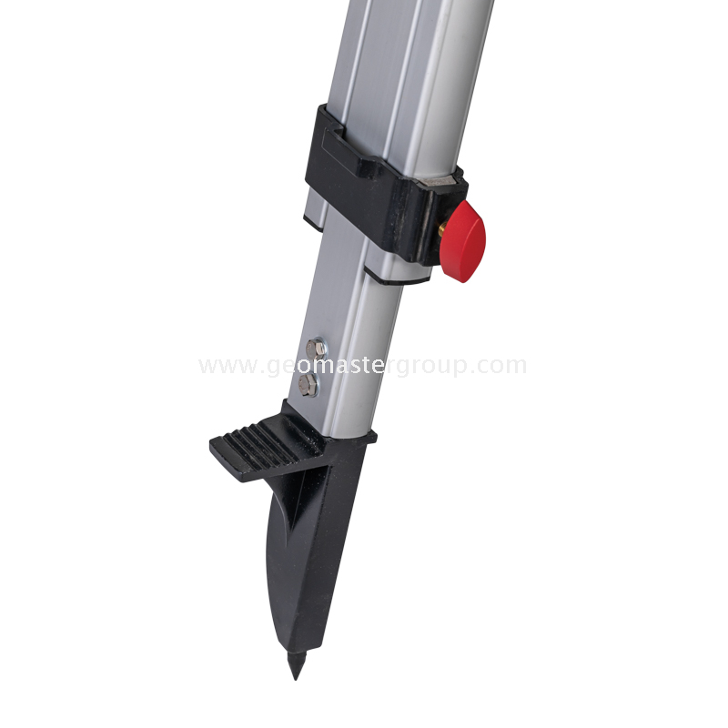 Contractor Tripod (Square Legs,anti-skid Chains)